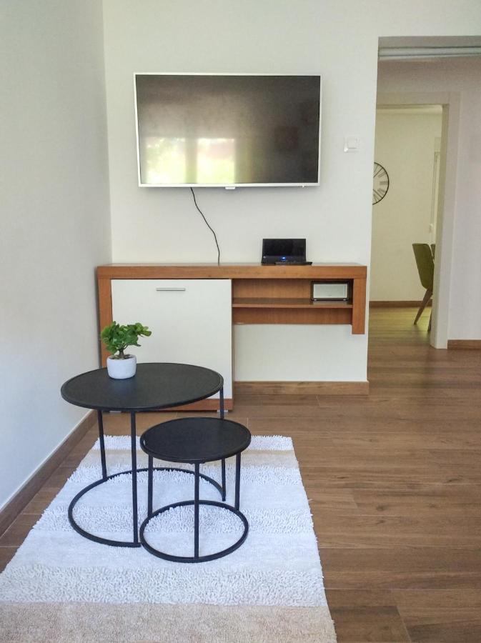 Apartment Vida - Amazing Place With Garden And Terrace Rijeka Exterior photo