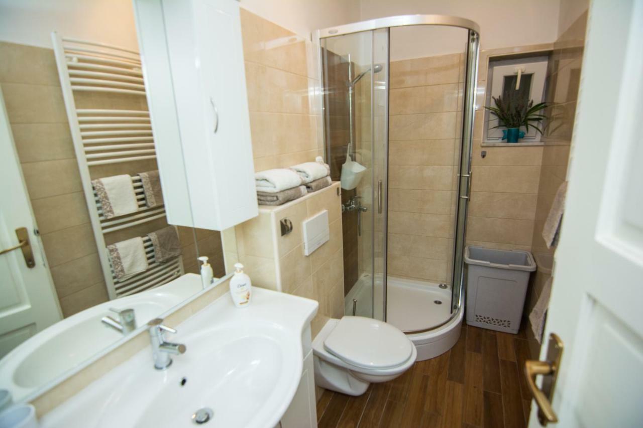 Apartment Vida - Amazing Place With Garden And Terrace Rijeka Exterior photo